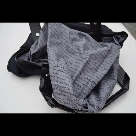 Calvin Klein tote bag - Picture 6 of 8